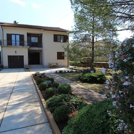 מאלינסקה Apartment Studio Ljutic מראה חיצוני תמונה
