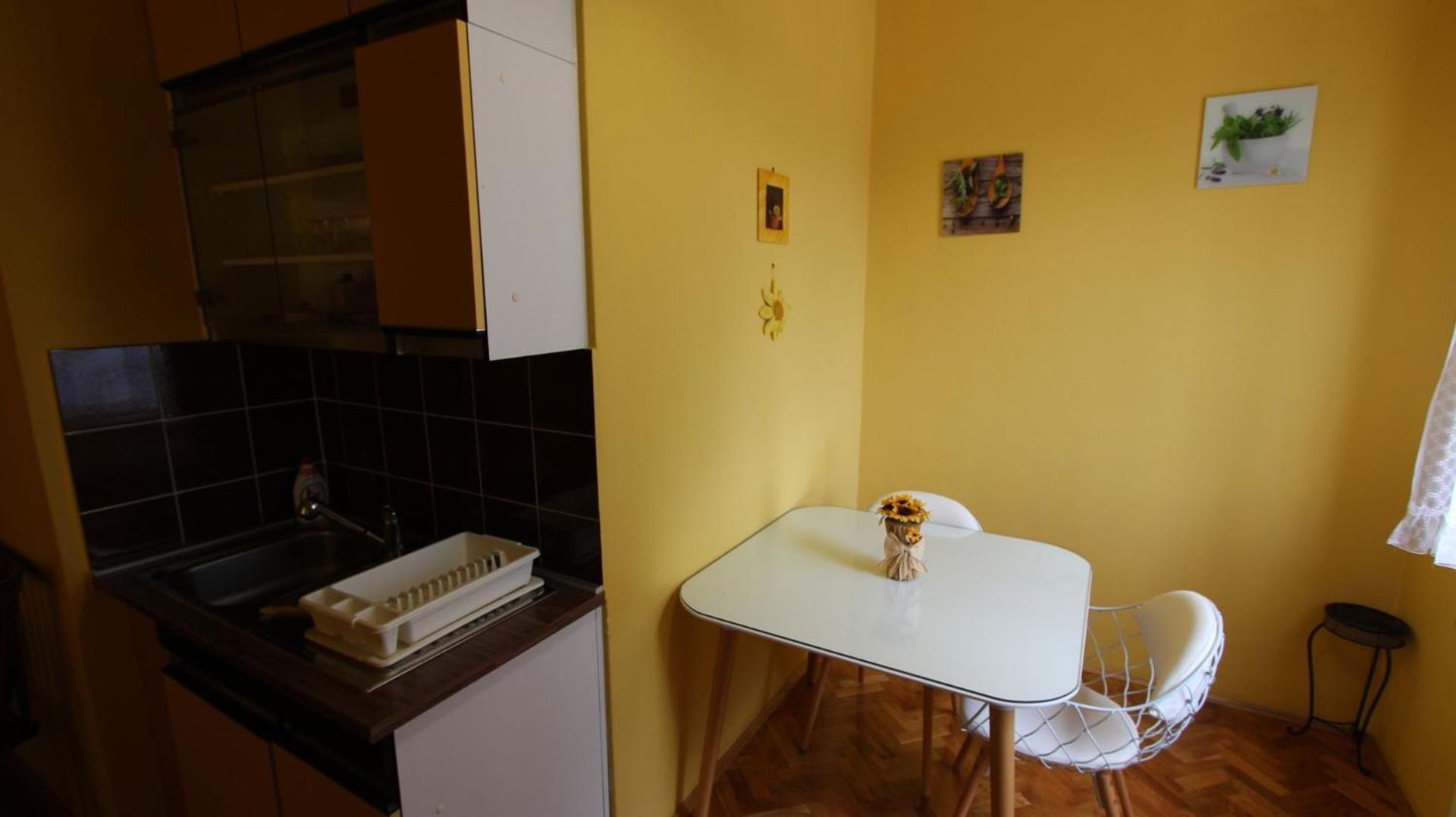 מאלינסקה Apartment Studio Ljutic מראה חיצוני תמונה